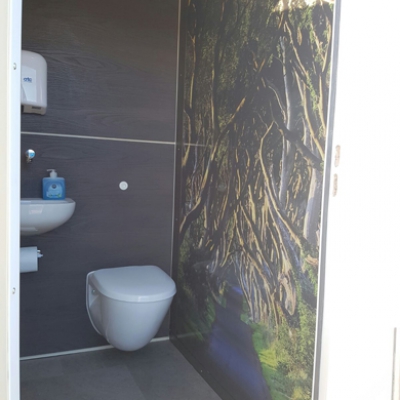 4 Way VIP Toilet Unit For Hire