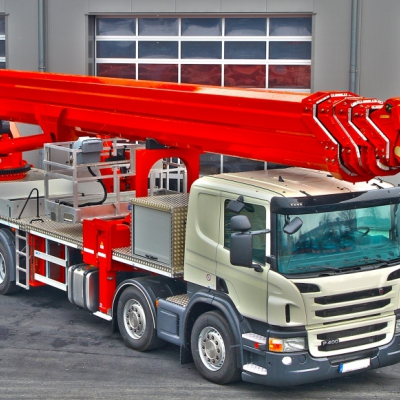 72m Operated Truck Mount