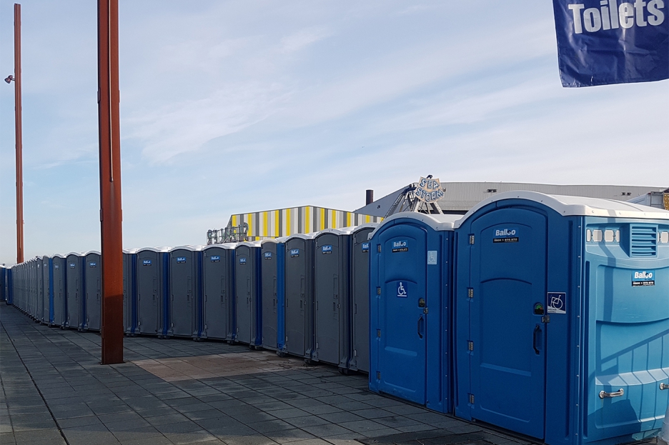 chemical toilet hire